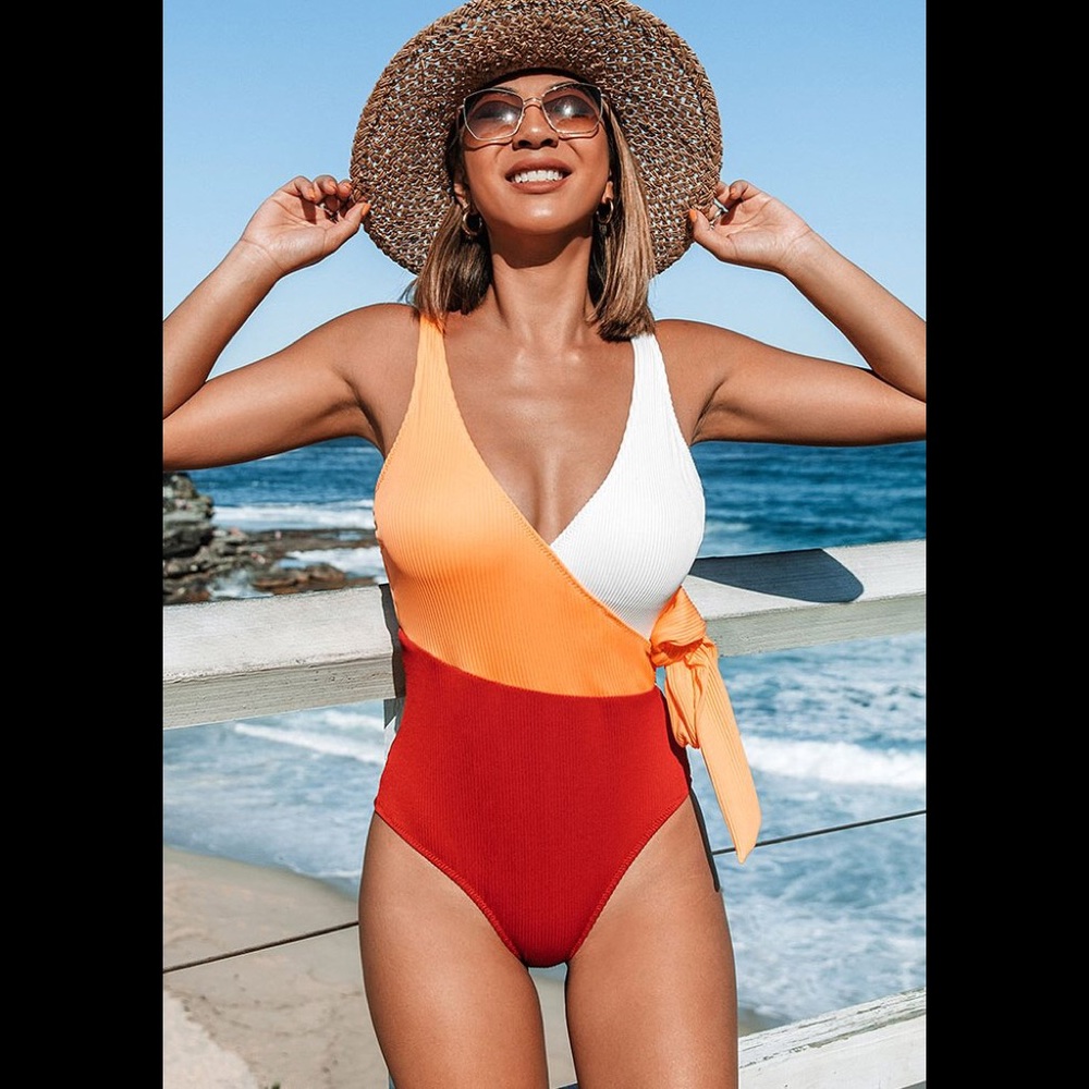 Cupshe Colorblock Plunging One Piece Swimsuit